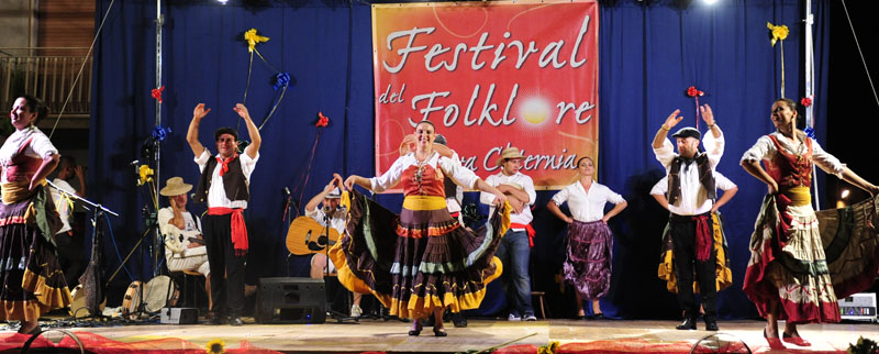 festa del folklore - 16 agosto 2009 - mc019