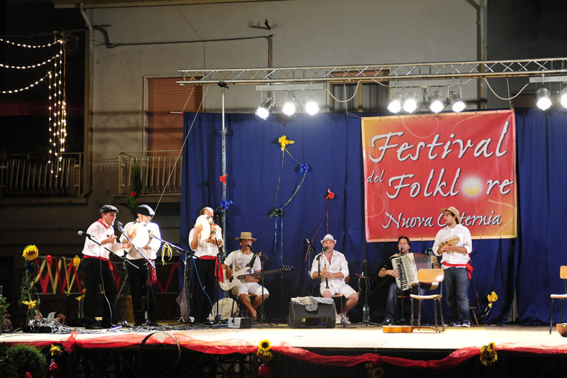 festa del folklore - 16 agosto 2009 - mc046