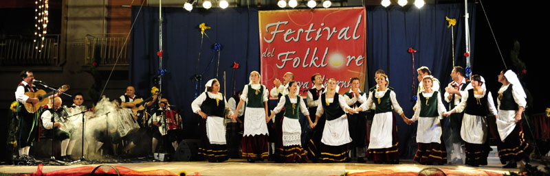 festa del folklore - 16 agosto 2009 - mc101