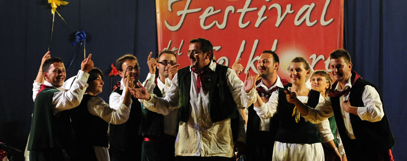 festa del folklore - 16 agosto 2009 - mc114