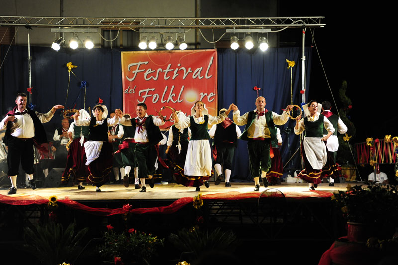 festa del folklore - 16 agosto 2009 - mc118