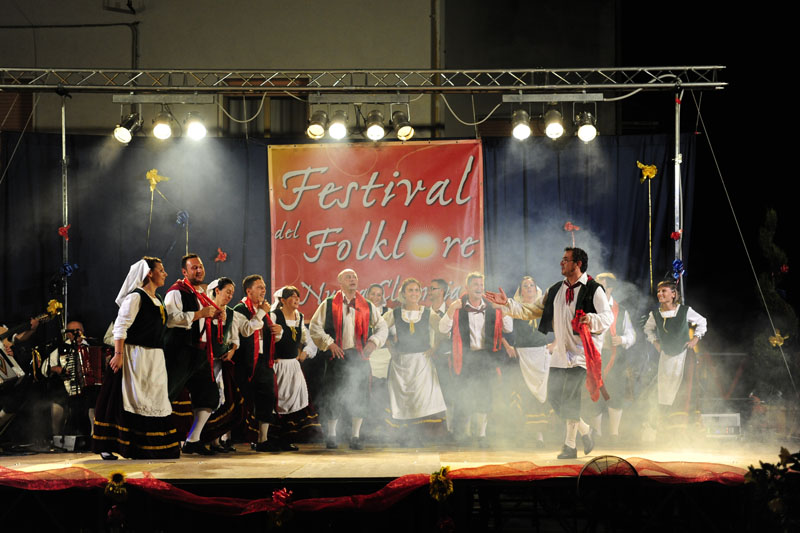 festa del folklore - 16 agosto 2009 - mc137