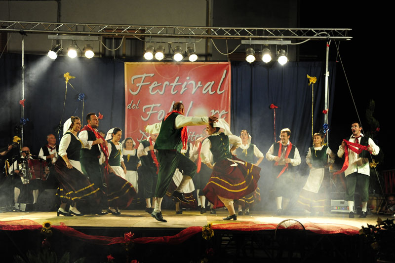 festa del folklore - 16 agosto 2009 - mc138