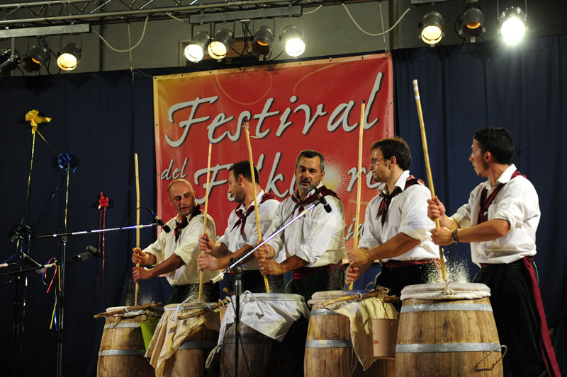 festa del folklore - 16 agosto 2009 - mc155