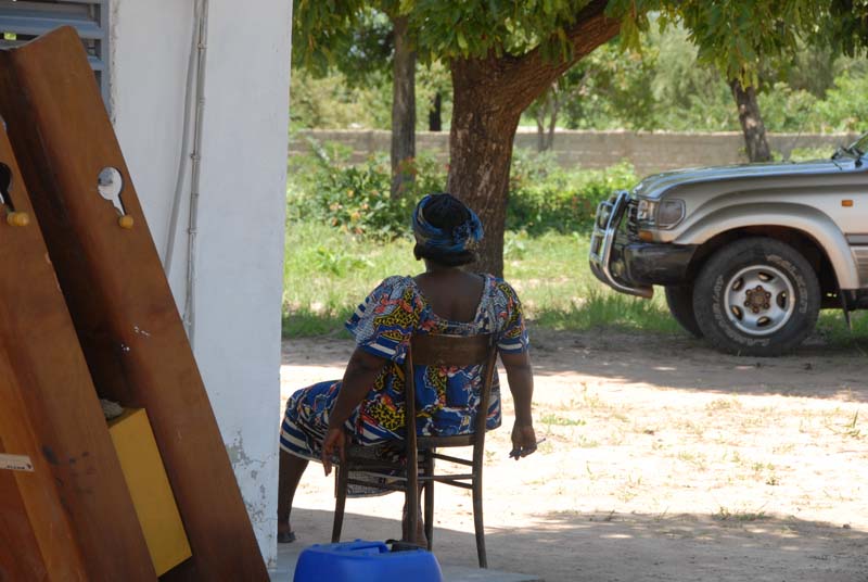 preparazione ambulatorio odontoiatria - burkina faso 2007- 0047